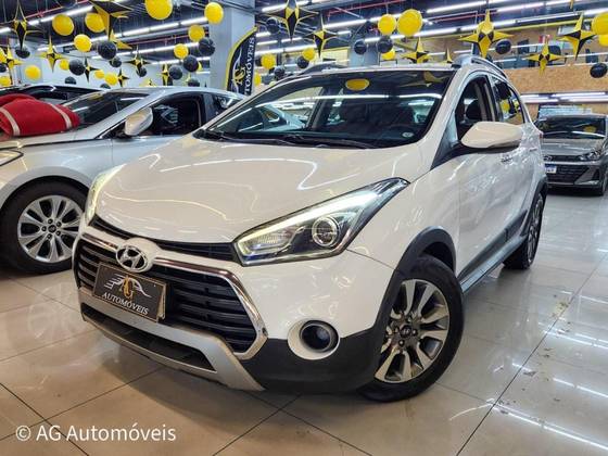 HYUNDAI HB20X 1.6 16V PREMIUM FLEX 4P AUTOMÁTICO HYUNDAI HB20X 1.6 16V PREMIUM FLEX 4P AUTOMÁTICO